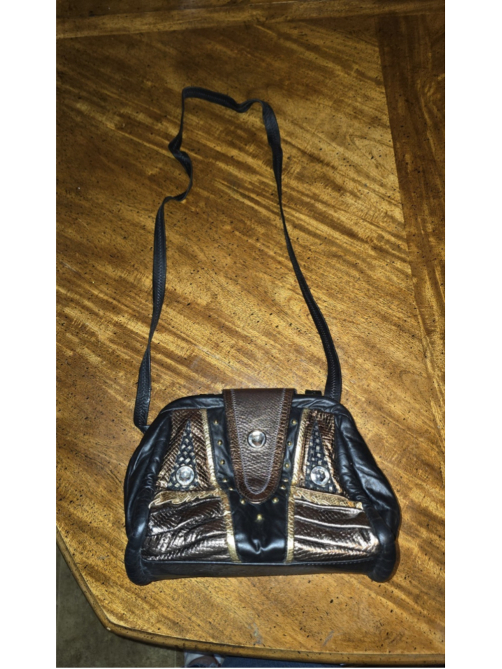 Lido Handbag Genuine Leather Made In USA Crossbody Bag